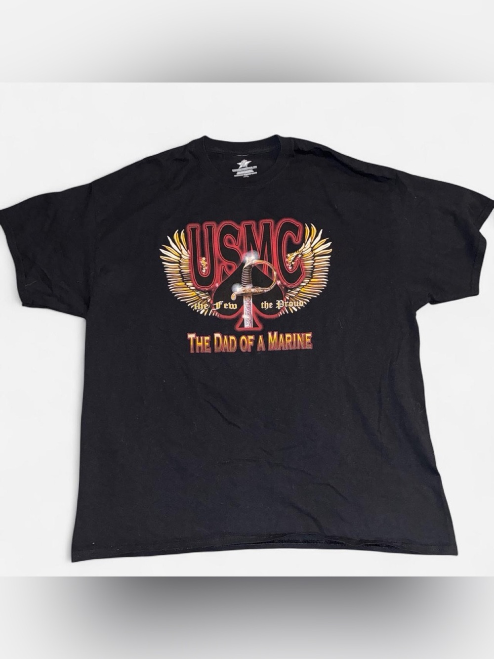 Size 2XL USMC The Dad of a Marine Black Graphic Short Sleeve Tee